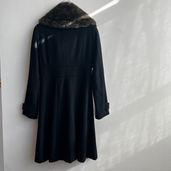 LE CHATEAU Wool Coat with Faux Fur Collar - Picture 8 of 13